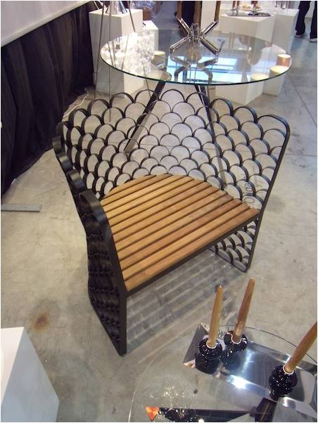 Самобытные кресла от сингапурских дизайнеров