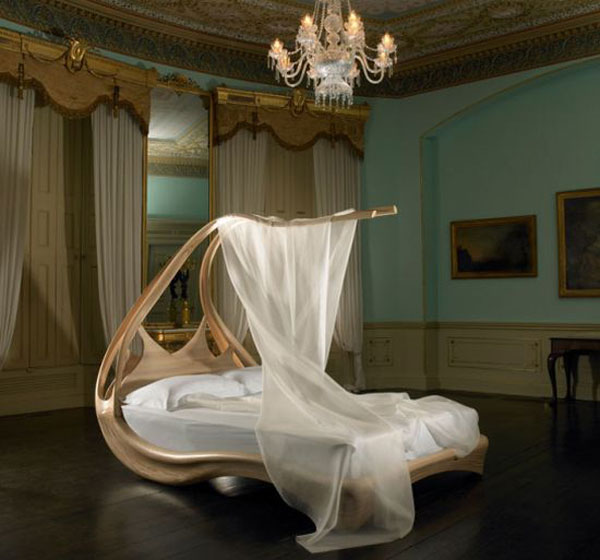 Концептуальная кровать с балдахином