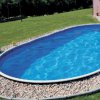 Открытый бассейн для лета