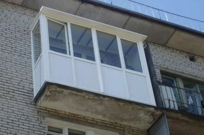 остекление балконов с крышей